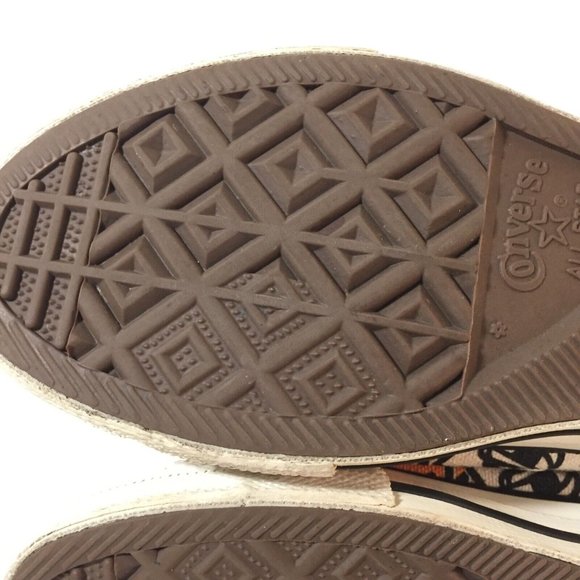 Kids Converse High Top Sneakers Size 1.5 Retired Graffiti Design Pre-Owned VGC - Picture 9 of 12